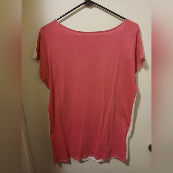 Express Women's Pink and White Graphic Tee - Picture 2 of 2